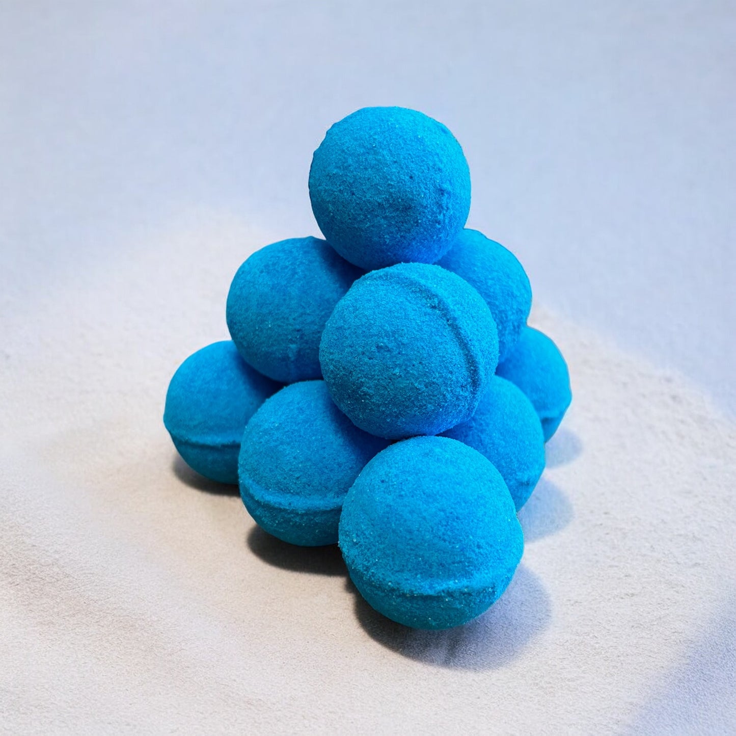 Baby Powder Mini Bath Bomb image 0