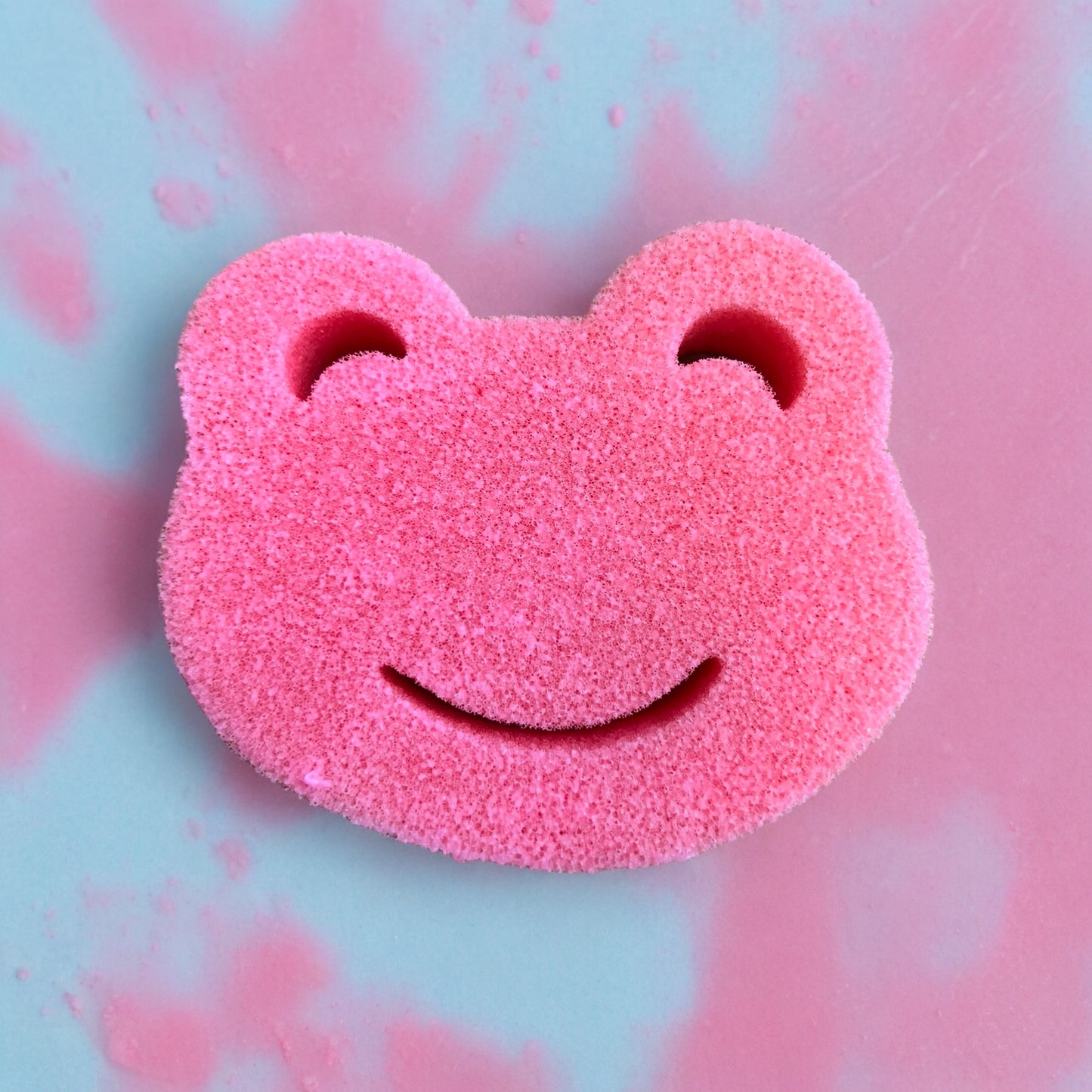 Froggy Strawberry & Vanilla Soap Sponge image 0