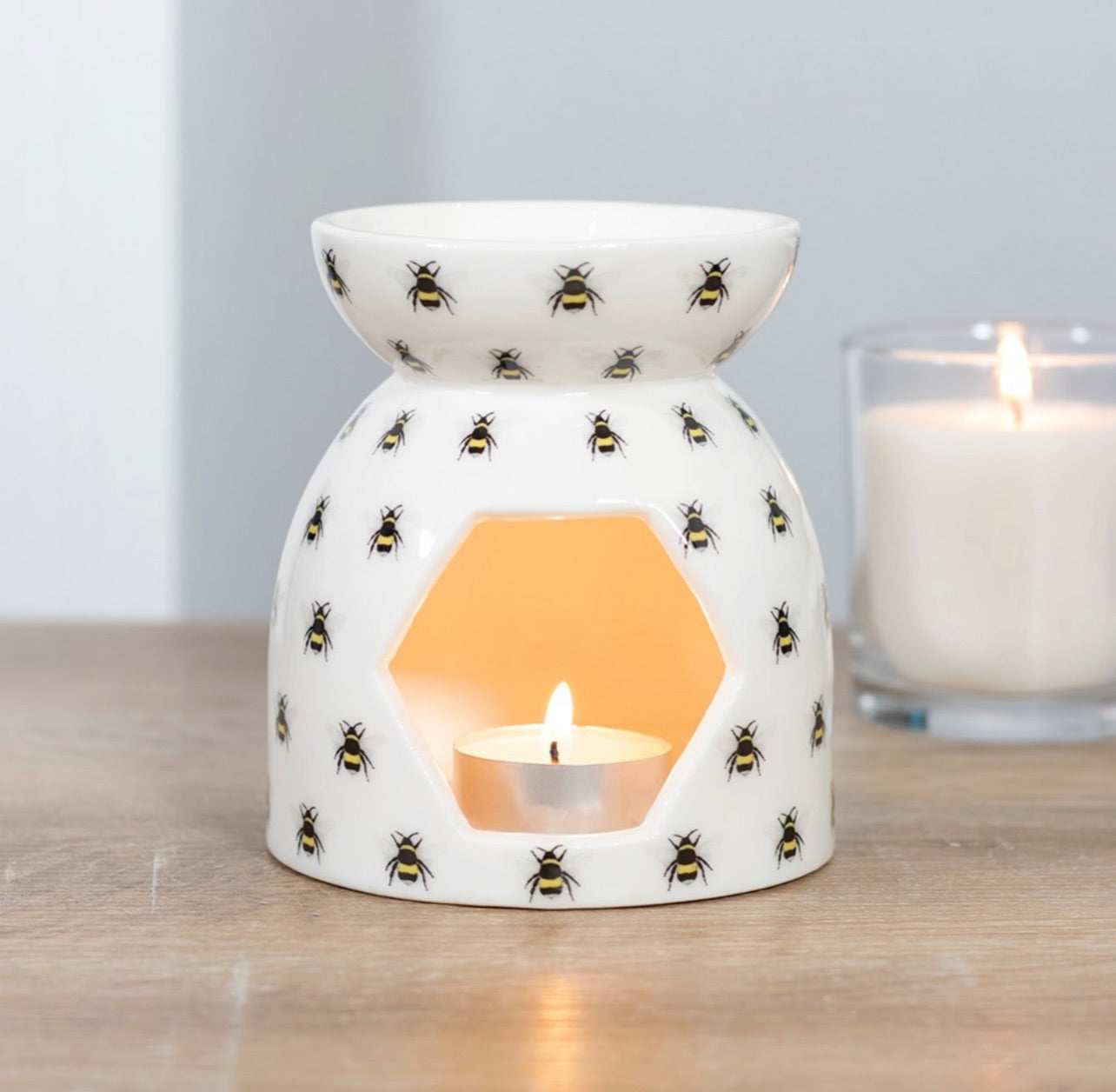 All Over Bee Print Oil Burner image 2